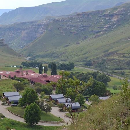Golden Gate Hotel And Chalets Clarens Eksteriør bilde