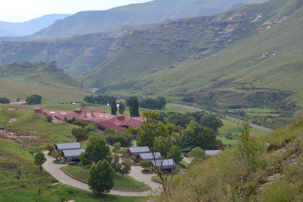 Golden Gate Hotel And Chalets Clarens Eksteriør bilde